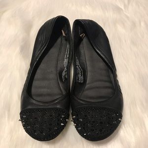 BLACK SPIKED FLATS